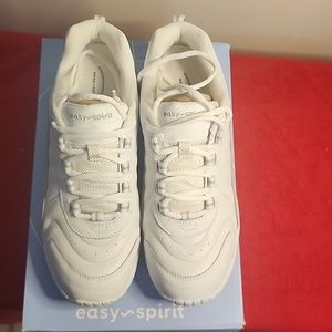 Easy Spirit ESPUNTER wht/lgry size 9.5